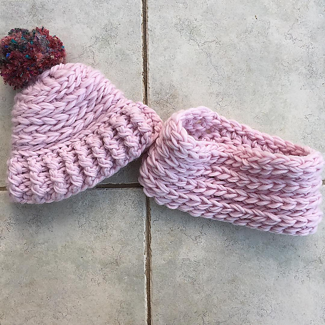 Super Chunky Bobble Hat