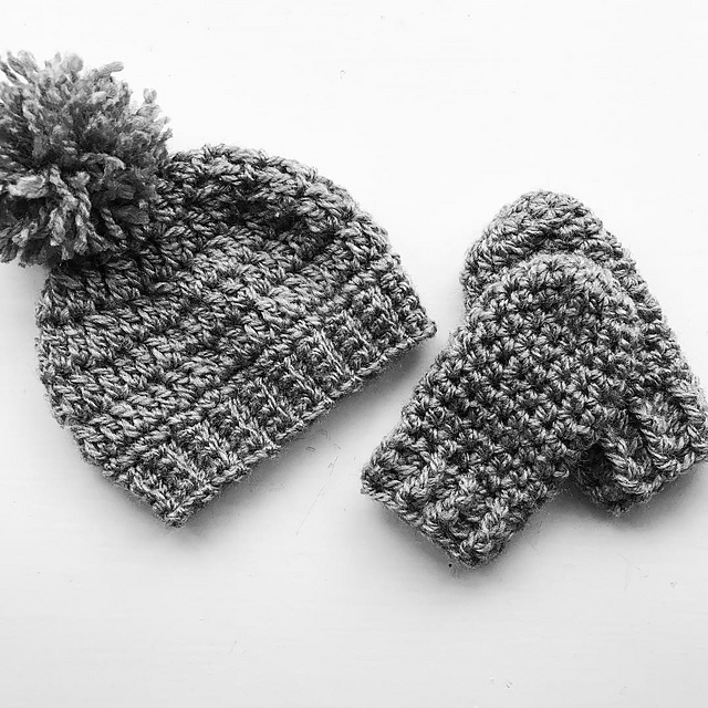 Newborn Hat and Mittens