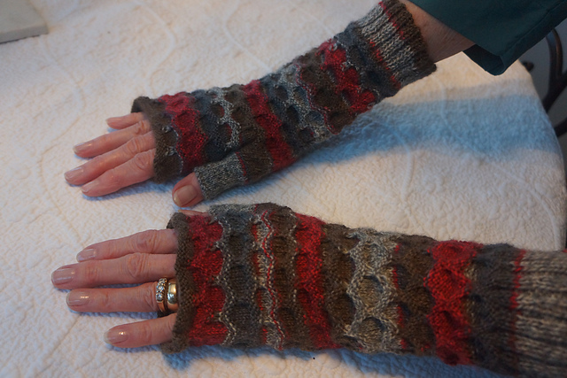 Bubble Gloves