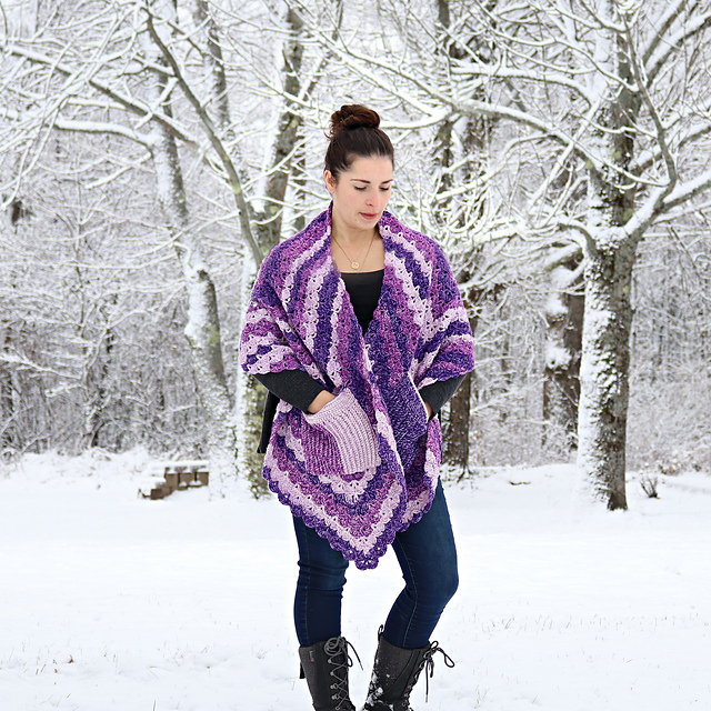 Shells of One-Color Pocket Shawl/Stole