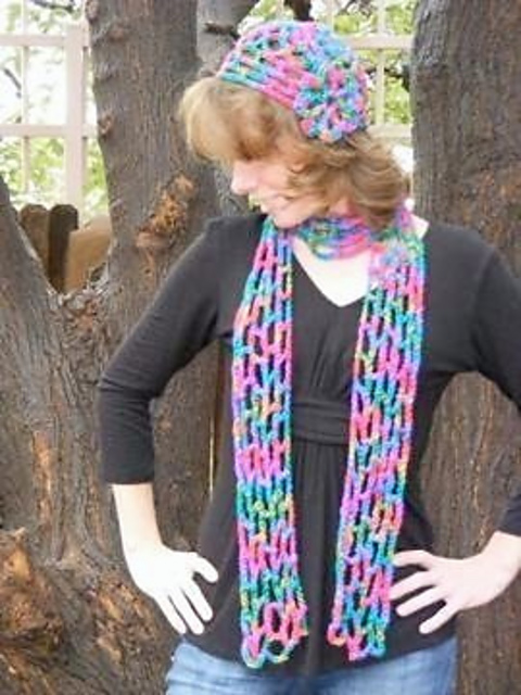 Sassy Cloche & Scarf Set