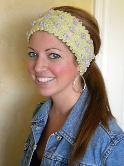 Violet Lattice Headband Pattern
