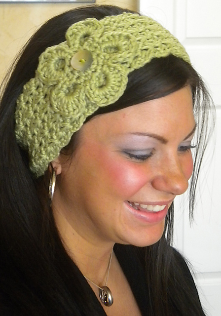 Scallop Crocheted Headband with Flower