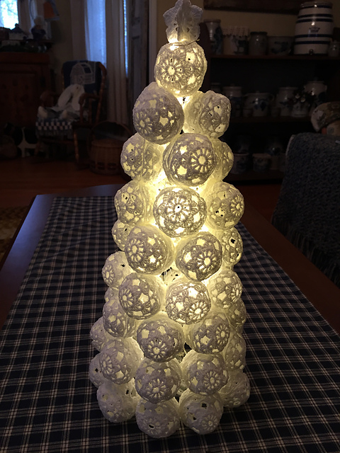 Snowball Christmas Tree