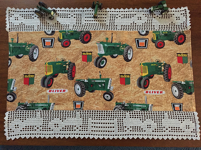 Four Tractors Edging