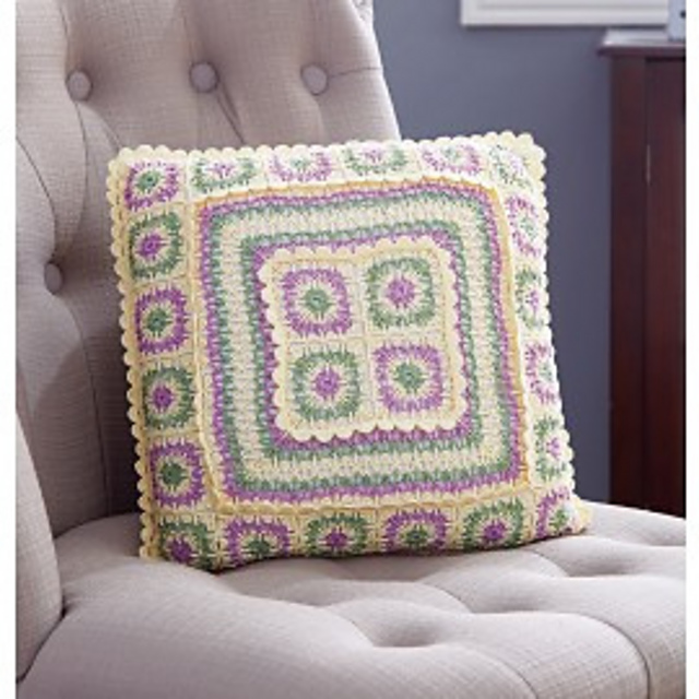 Country Garden Pillow Cover
