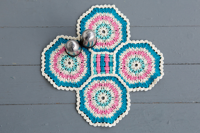 Retro  Doily