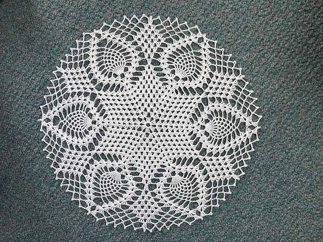 Pineapple Star Doily