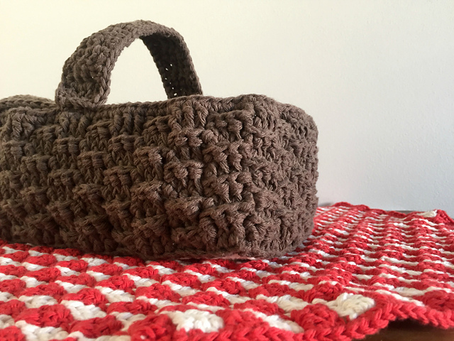Picnic Time Basket and Blanket