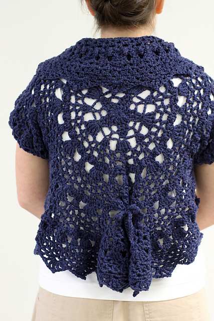 Forget-Me-Not Circle Shrug