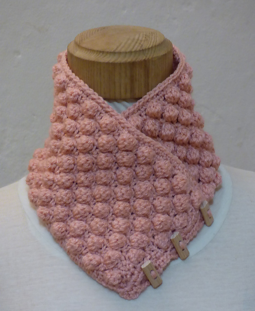 Bogyós Berry cowl