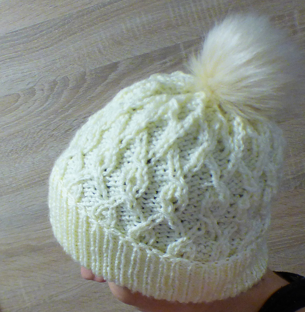 Magdasyrum hat