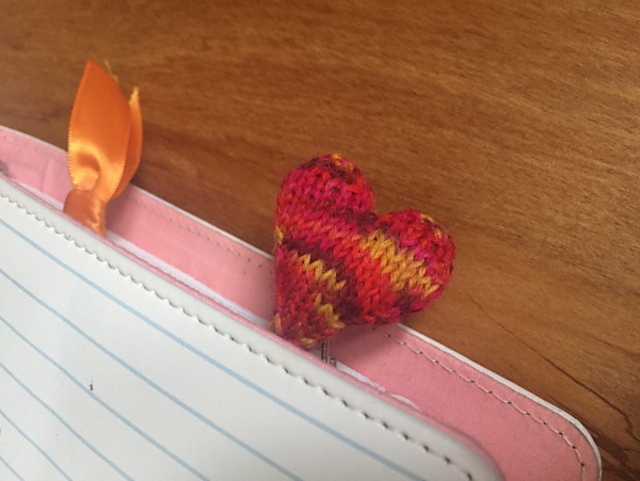 Heart puff planner clip