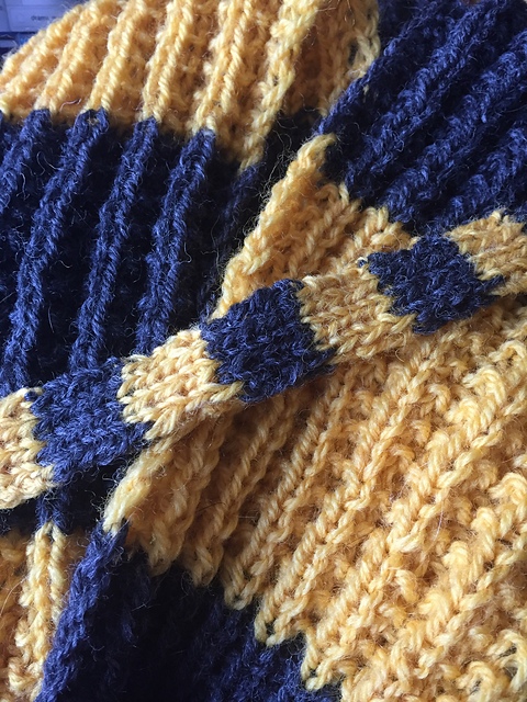 Newt Scamander or Dr Gru Scarf