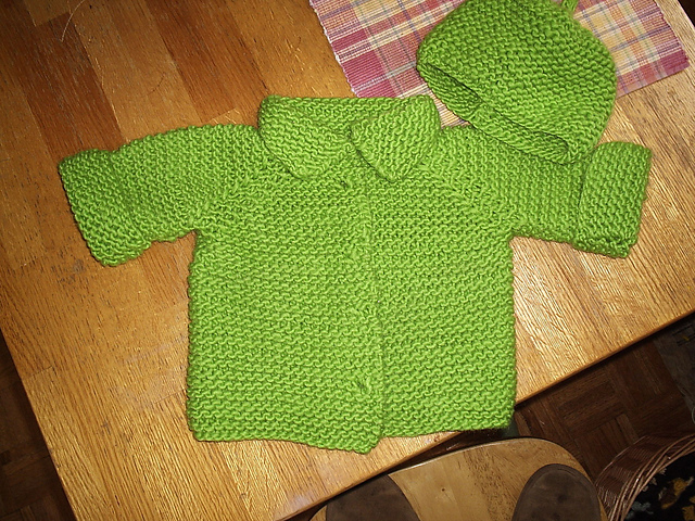 #01 Chunky Baby Cardigan