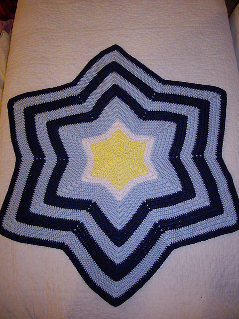 Ravelry: Six Point Round Ripple pattern by Lyn's Designs