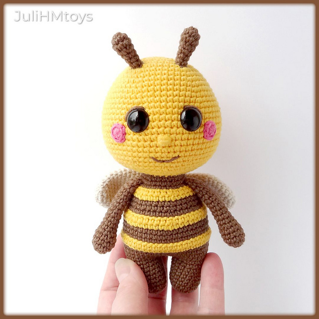 Ravelry: Buzz the Bee pattern by Yuliia Matiienko