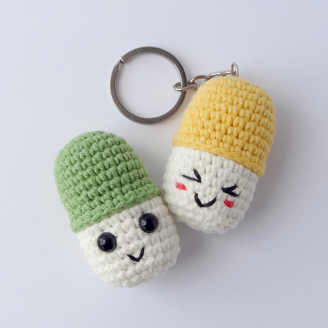 Ravelry: Chill pills keychain pattern by Yuliia Matiienko