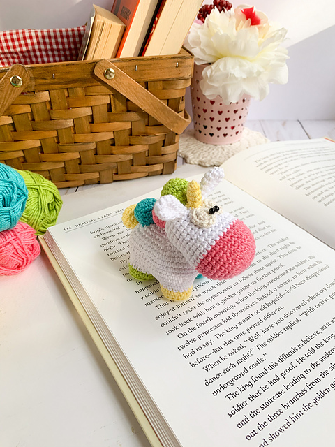 Unicorn toy