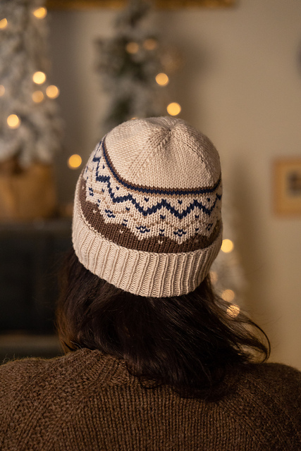 Color Peaks Beanie