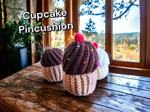 Cupcake Pin Cushion