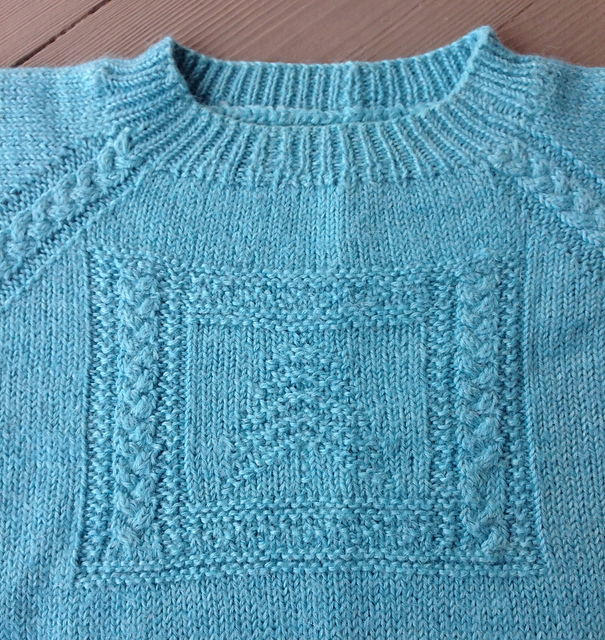 Woodsy White Pullover
