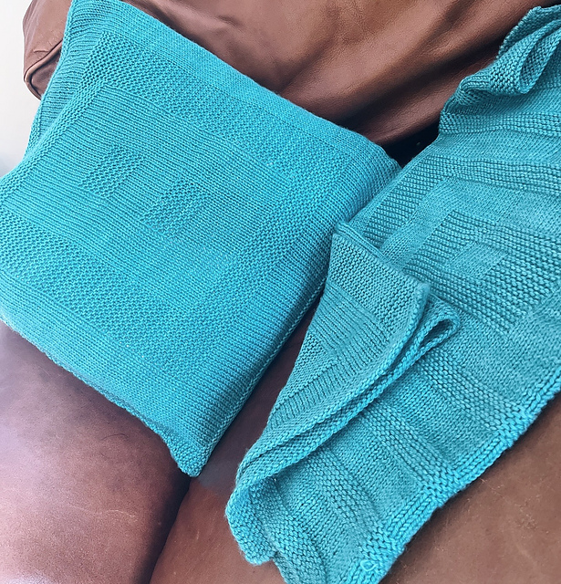 Faire & Square pillow case