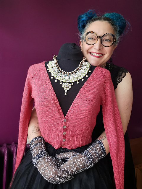 Ravelry: Lil Cardi pattern by Julie Knits in Paris