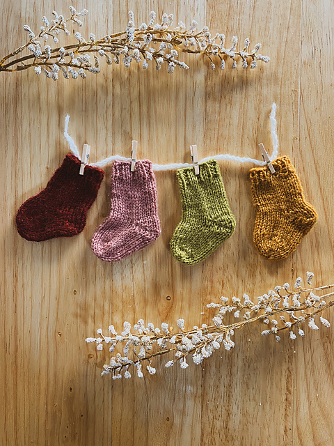 Mini TAATTU Stockings