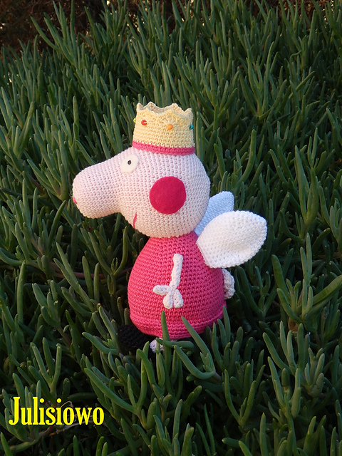 Pig like a Peppa Pig Princess