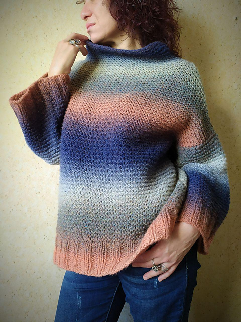 Ravelry: Chunky Gradient Sweater pattern by Julia Zarubina