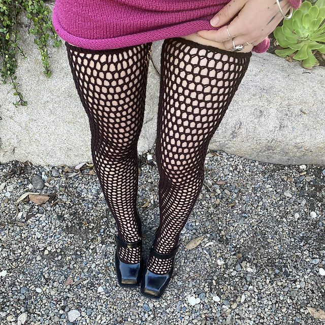Celosia Mesh Thigh High Socks
