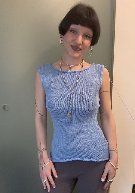Snow Sleeveless Top