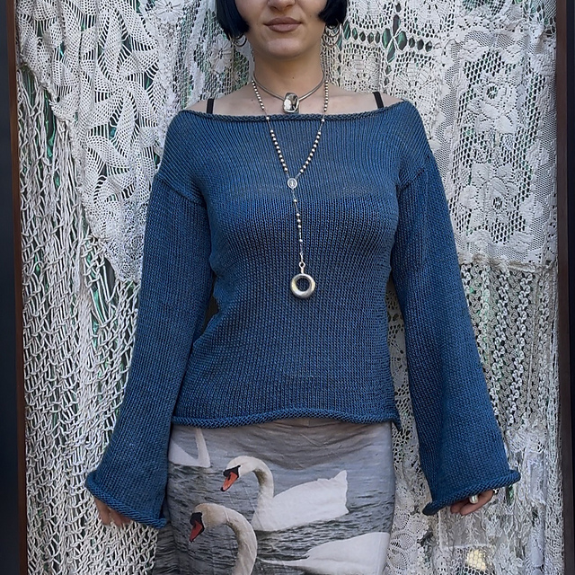 Laringa Sweater Top