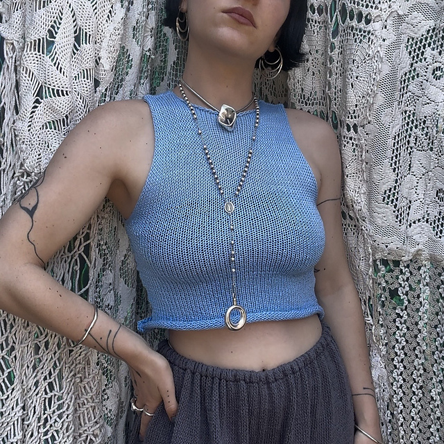 Sulis High Neck Crop Top