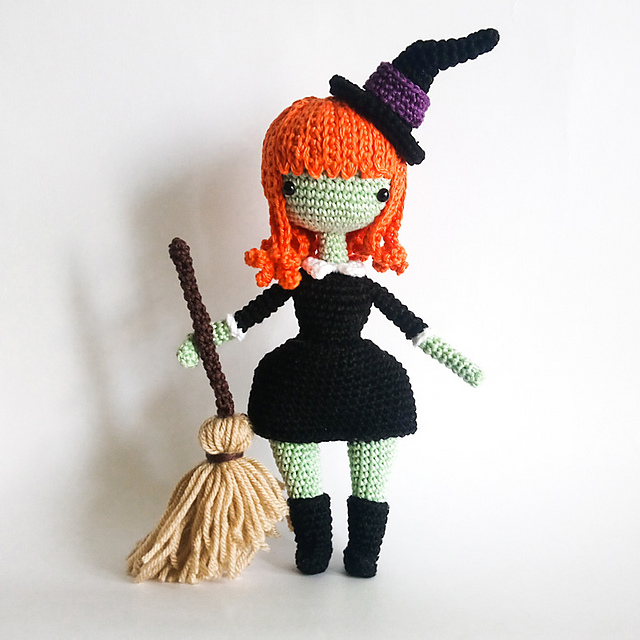 Leanne the little witch