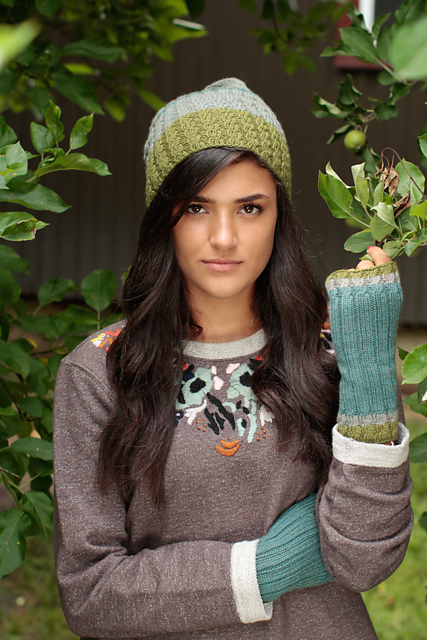 Juniper Hat and Mitts