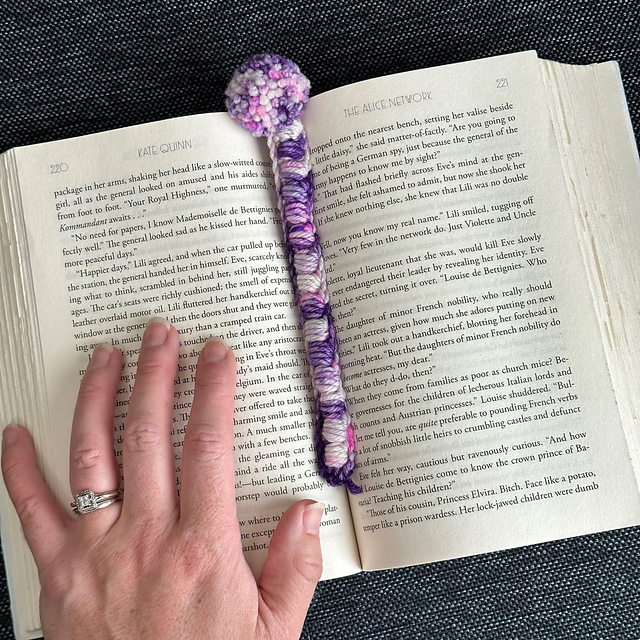 Puffy Pom Bookmark