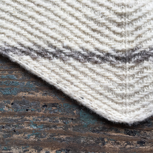 Ioana shawl