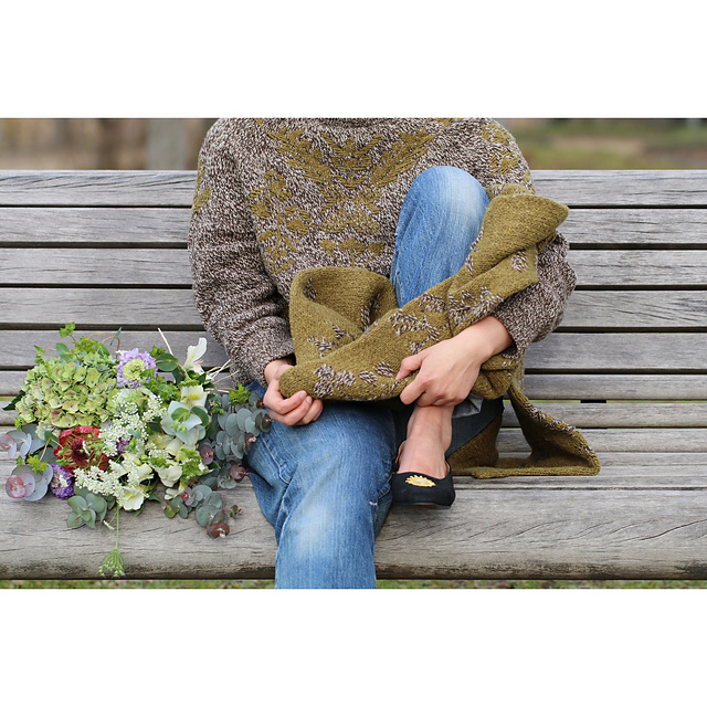 Bouquet sweater