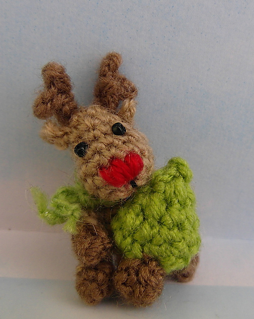 Oh, so tiny! Reindeer