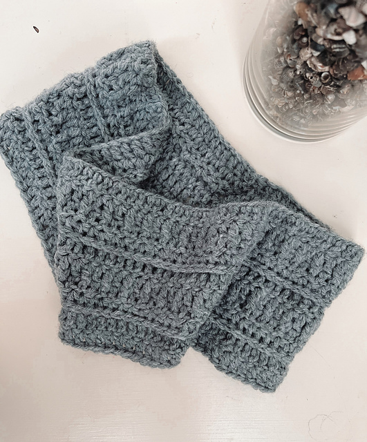 The Stacked Ridges Cowl