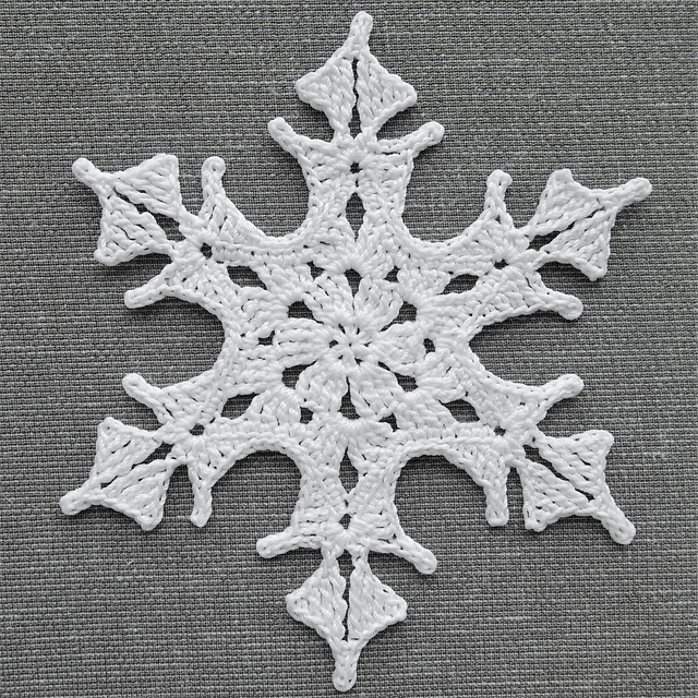 Ravelry: South Flame Snowflake pattern by Jessica Wifall