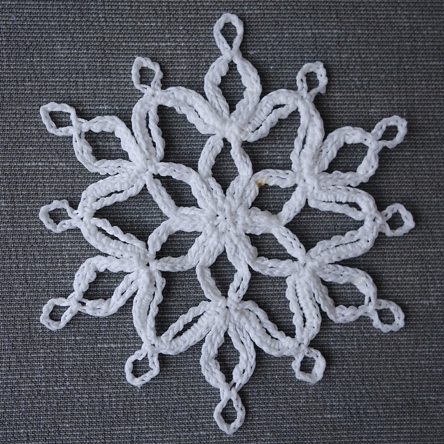 Nutmeg Snowflake