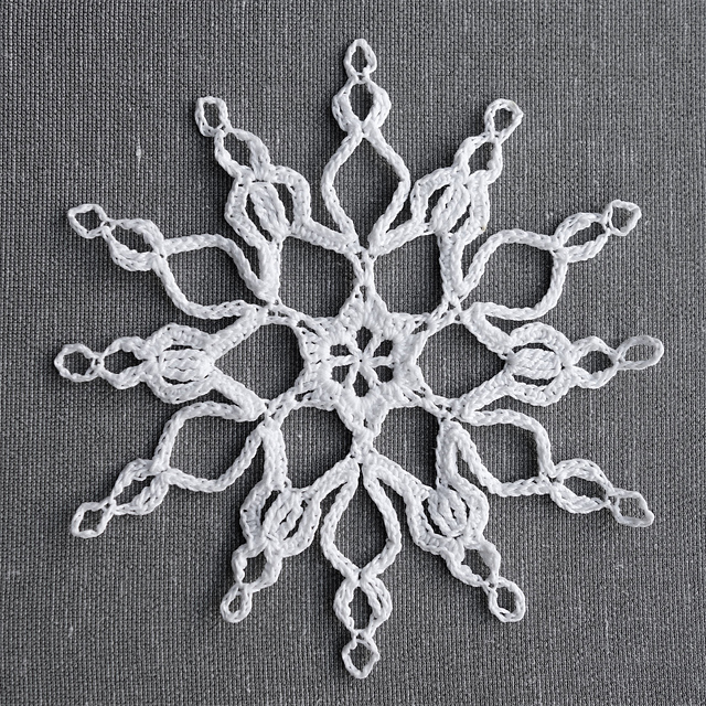 Vanilla Cake Snowflake