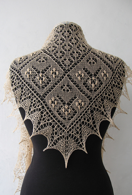 Scarf with Flower Garden Pattern