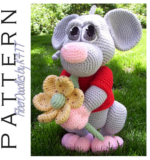 Ravelry: Mizithra the Mouse pattern by K4TT