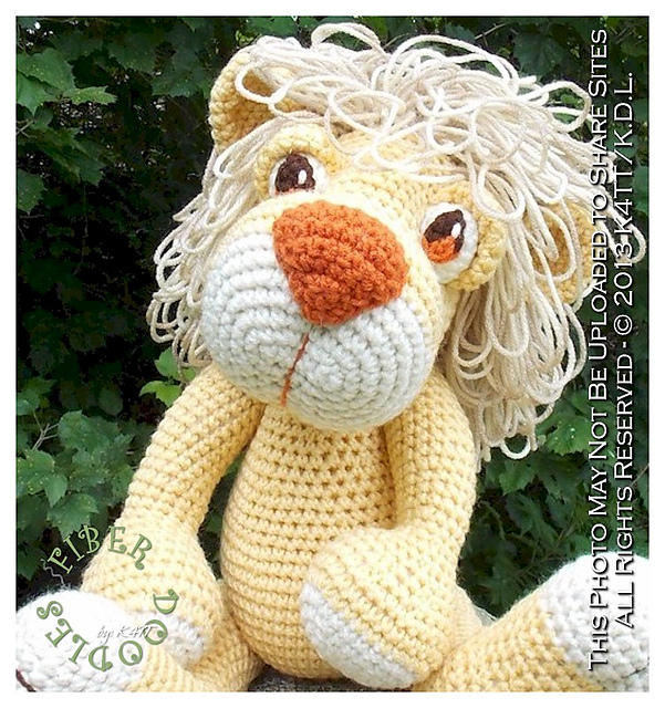 Roaring Roland the Lion Cub
