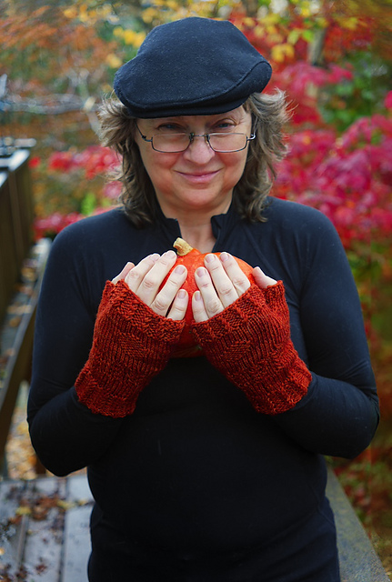 Harvest Moon MItts