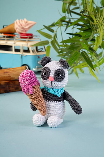 Scoops the Panda